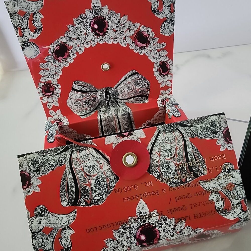 Pat McGrath Blitz Astral Quad: Iconic Illumination Eyeshadow - Picture 4 of 4